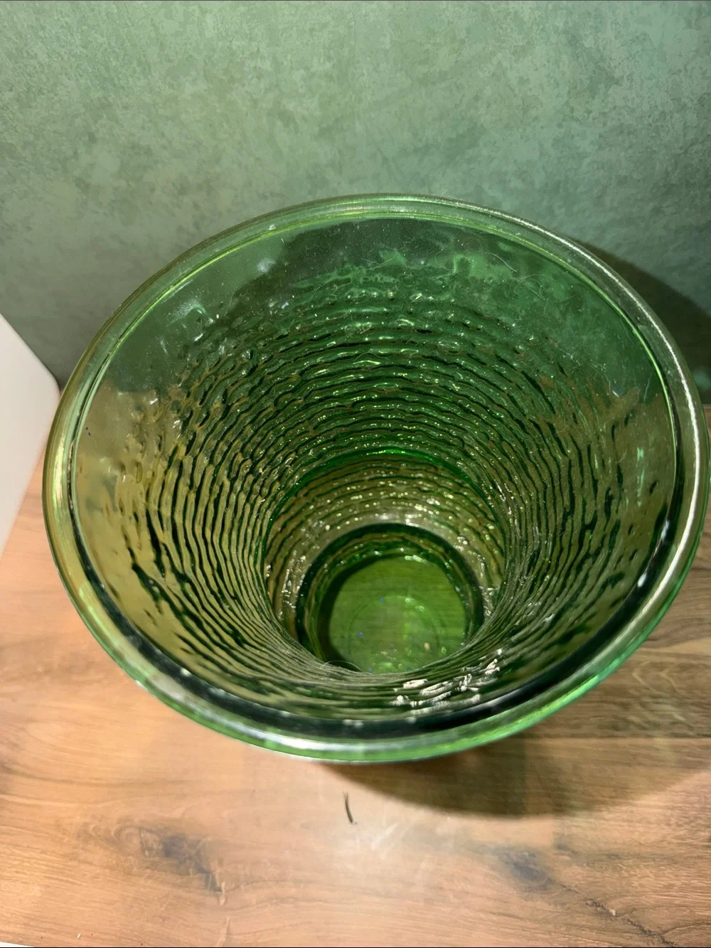 Anchor Hocking Textured Green Glass Vase
